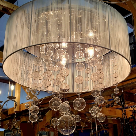 Shades Of Light Ceiling Light/Chandelier. - Picture 3 of 3